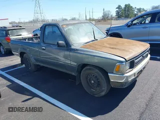 1992 Toyota Pickup DX with VIN JT4RN81P3N5138807, listed as a IAAI auction lot 41823804 with 136,154 mi miles and . Bid and sale history available at DreamBid. Image 1.