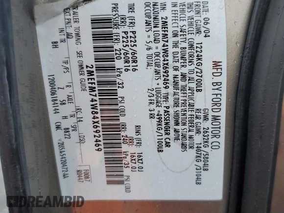 2004 Mercury Grand Marquis GS z VIN 2MEFM74W84X692469, wystawiony jako Copart lot #57794475 z przebiegiem 68 439 mil mil oraz Szkoda całkowita • Salvage title. Historia ofert i sprzedaży dostępna na DreamBid. Obrazek 12.
