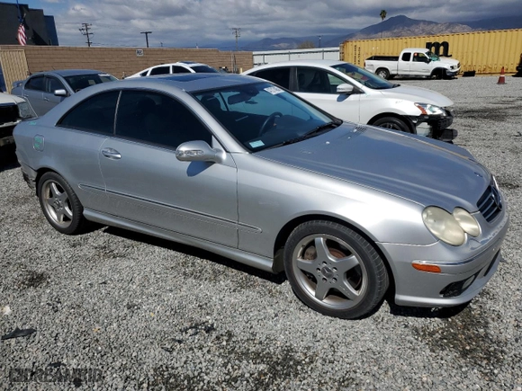 2003 Mercedes-Benz CLK-Class 5.0L with VIN WDBTJ75J33F060438, listed as a Copart auction lot 47317405 with 141,947 mi miles and Salvage Title. Bid and sale history available at carsss.com. Image 4.