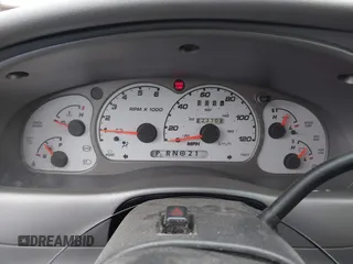 2003 Ford Explorer Sport Trac XLS z VIN 1FMZU77E43UB90738, wystawiony jako IAAI lot #41607465 z przebiegiem 223 708 mil mil oraz . Historia ofert i sprzedaży dostępna na DreamBid. Obrazek 7.