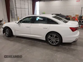 2023 Audi A6 Premium z VIN WAUD3BF24PN043215, wystawiony jako IAAI lot #42344302 z przebiegiem 55 357 mil mil oraz . Historia ofert i sprzedaży dostępna na DreamBid. Obrazek 13.