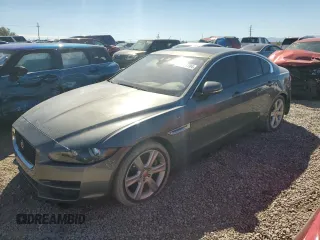 2018 Jaguar XE 25t Premium with VIN SAJAD4FX8JCP21043, listed as a Copart auction lot 71817704 with 26,821 mi miles and Salvage Title. Bid and sale history available at carsss.com. Image 1.