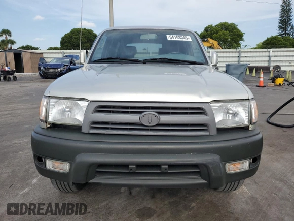 1999 Toyota 4Runner SR5 with VIN JT3GN86R8X0113147, listed as a Copart auction lot 64168045 with 204,721 mi miles and Clean title. Bid and sale history available at DreamBid. Image 5.