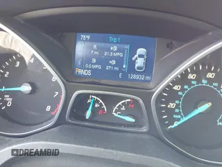 2014 Ford Escape SE with VIN 1FMCU0GXXEUC64892, listed as a IAAI auction lot 42101842 with 128,932 mi miles and . Bid and sale history available at DreamBid. Image 7.