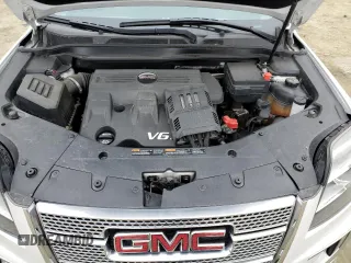 2017 GMC Terrain Denali with VIN 2GKFLVE34H6268980, listed as a Copart auction lot 44176035 with 77,483 mi miles and Salvage title. Bid and sale history available at DreamBid. Image 13.