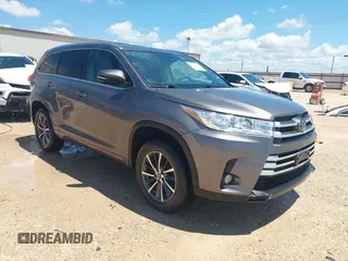 2017 Toyota Highlander XLE with VIN 5TDKZRFH4HS193343, listed as a IAAI auction lot 42471505 with 164,779 mi miles and . Bid and sale history available at DreamBid. Image 1.