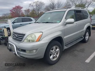 2004 Lexus GX with VIN JTJBT20X240063922, listed as a IAAI auction lot 42087170 with 251,366 mi miles. Bid and sale history available at carsss.com. Image 2.