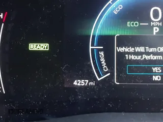 2025 Toyota Camry LE с VIN 4T1DBADK3SU518334, выставлен на аукционе IAAI как лот 41815874 с пробегом 4 257 миль миль и . История ставок и продаж доступна на DreamBid. Изображение 15.