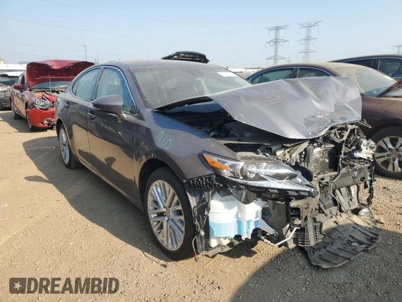 2016 Lexus ES 330 z VIN 58ABK1GG7GU012343, wystawiony jako Copart lot #57049315 z przebiegiem 47 745 mil mil oraz Szkoda całkowita • Salvage title. Historia ofert i sprzedaży dostępna na DreamBid. Obrazek 4.