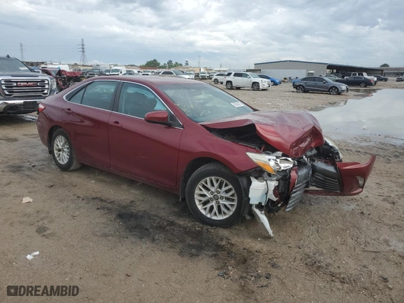 2016 Toyota Camry XLE with VIN 4T1BF1FK5GU595562, listed as a Copart auction lot 50834515 with 63,005 mi miles and Salvage Title. Bid and sale history available at carsss.com. Image 4.