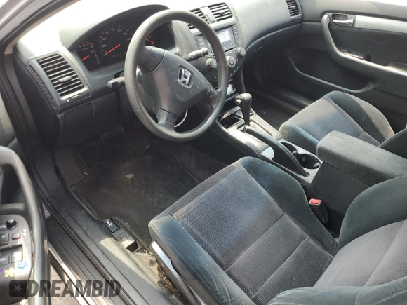 2003 Honda Accord LX z VIN 1HGCM72293A025018, wystawiony jako Copart lot #60990725 z przebiegiem 217 946 mil mil oraz Czysty tytuł • Clean title. Historia ofert i sprzedaży dostępna na DreamBid. Obrazek 8.