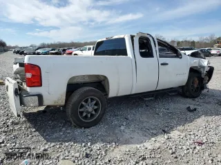 2009 Chevrolet Silverado 1500 Work Truck with VIN 1GCEK19069Z196320, listed as a Copart auction lot 46477195 with 0 mi miles and Salvage Title. Bid and sale history available at carsss.com. Image 3.