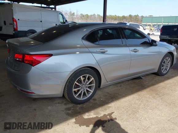 2018 Acura TLX with VIN 19UUB1F33JA008710, listed as a IAAI auction lot 41772704 with 111,533 mi miles and . Bid and sale history available at DreamBid. Image 4.