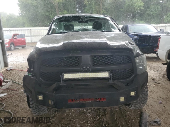2013 Ram 1500 Express z VIN 1C6RR7KT4DS647242, wystawiony jako Copart lot #60989575 z przebiegiem 167 010 mil mil oraz Nie do naprawy • Non repairable. Historia ofert i sprzedaży dostępna na DreamBid. Obrazek 5.