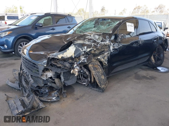 2021 Porsche Macan z VIN WP1AA2A54MLB14416, wystawiony jako IAAI lot #42379004 z przebiegiem 38 034 mil mil oraz . Historia ofert i sprzedaży dostępna na DreamBid. Obrazek 2.
