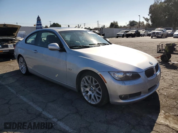 2010 BMW 3 Series 328i with VIN WBAWV1C58AP124404, listed as a Copart auction lot 80296704 with 113,597 mi miles and Clean Title. Bid and sale history available at carsss.com. Image 4.