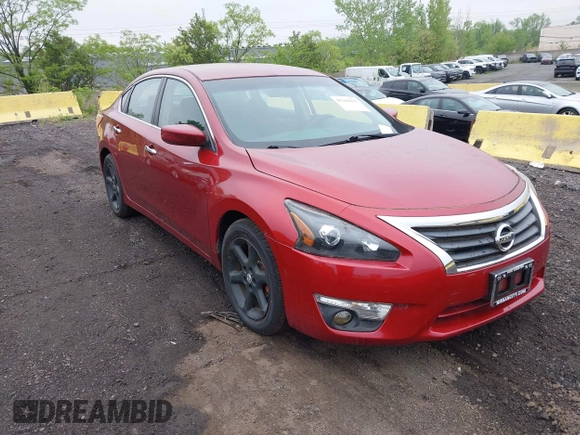 2013 Nissan Altima SV with VIN 1N4AL3AP4DC178495, listed as a IAAI auction lot 42165637 with 80,437 mi miles and . Bid and sale history available at carsss.com. Image 6.