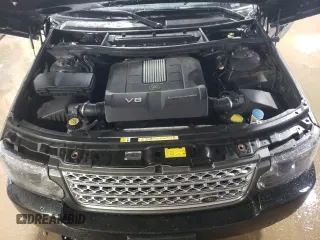 2011 Land Rover Range Rover SC with VIN SALMF1E46BA332032, listed as a Copart auction lot 42714825 with 98,298 mi miles and Salvage title. Bid and sale history available at DreamBid. Image 11.