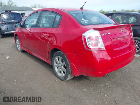 2012 Nissan Sentra S z VIN 3N1AB6AP3CL651825, wystawiony jako IAAI lot #42105035 z przebiegiem 193 890 mil mil oraz . Historia ofert i sprzedaży dostępna na DreamBid. Obrazek 3.