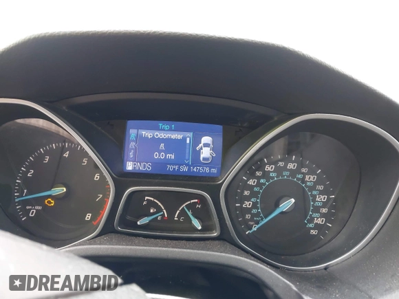 2012 Ford Focus SE с VIN 1FAHP3F21CL460902, выставлен на аукционе IAAI как лот 42482808 с пробегом 147 576 миль миль и . История ставок и продаж доступна на DreamBid. Изображение 7.