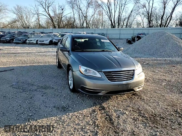 2013 Chrysler 200 LX with VIN 1C3CCBAB7DN704760, listed as a Copart auction lot 42809845 with 147,891 mi miles and Clean Title. Bid and sale history available at carsss.com. Image 13.