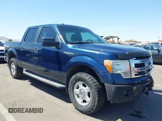 2014 Ford F-150 XL with VIN 1FTFW1EF2EKG15429, listed as a IAAI auction lot 41978595 with 237,584 mi miles and . Bid and sale history available at carsss.com. Image 1.