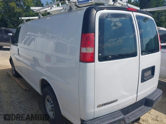 2016 Chevrolet Express Cargo with VIN 1GCWGAFF6G1315042, listed as a IAAI auction lot 42495460 with 215,339 mi miles and . Bid and sale history available at DreamBid. Image 3.