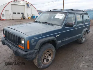 1997 Jeep Cherokee Sport with VIN 1J4FJ68S9VL607515, listed as a IAAI auction lot 41216502 with 238,274 mi miles. Bid and sale history available at carsss.com. Image 2.