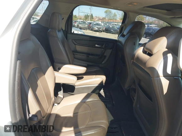 2013 GMC Acadia SLT with VIN 1GKKVRKD5DJ153329, listed as a IAAI auction lot 42039953 with 130,688 mi miles. Bid and sale history available at carsss.com. Image 8.