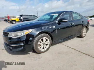 2017 Kia Optima LX z VIN 5XXGT4L39HG159273, wystawiony jako Copart lot #61672025 z przebiegiem 134 171 mil mil oraz Czysty tytuł • Clean title. Historia ofert i sprzedaży dostępna na DreamBid. Obrazek 1.