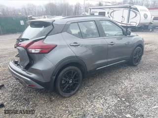 2022 Nissan Kicks SR with VIN 3N1CP5DV7NL505476, listed as a IAAI auction lot 41910024 with 29,149 mi miles. Bid and sale history available at carsss.com. Image 4.