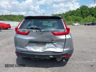 2017 Honda CR-V LX z VIN 7FARW5H36HE003231, wystawiony jako IAAI lot #42172393 z przebiegiem 92 527 mil mil oraz . Historia ofert i sprzedaży dostępna na DreamBid. Obrazek 17.