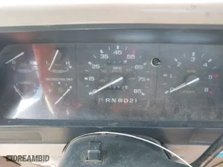 1992 Ford Ranger XLT with VIN 1FTCR10X3NUB44356, listed as a IAAI auction lot 41995985 with 474,423 mi miles. Bid and sale history available at carsss.com. Image 7.
