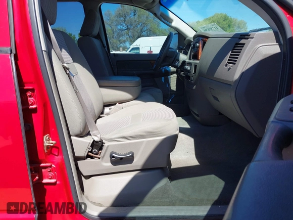 2006 Dodge 1500 SLT with VIN 1D7HA18N16S624964, listed as a IAAI auction lot 41787596 with 136,027 mi miles and . Bid and sale history available at DreamBid. Image 5.