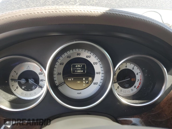 2012 Mercedes-Benz CLS 550 with VIN WDDLJ9BB0CA052925, listed as a Copart auction lot 51093785 with 118,854 mi miles and Salvage Title. Bid and sale history available at DreamBid. Image 9.