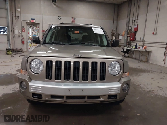 2007 Jeep Patriot Limited with VIN 1J8FF48W37D377328, listed as a IAAI auction lot 41356111 with 114,276 mi miles and . Bid and sale history available at DreamBid. Image 12.