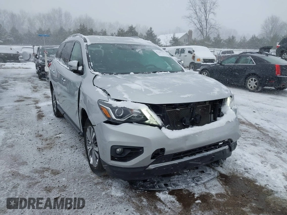 2020 Nissan Pathfinder SV with VIN 5N1DR2BM1LC612113, listed as a IAAI auction lot 41187236 with 94,446 mi miles. Bid and sale history available at carsss.com. Image 1.