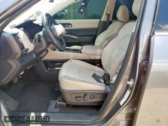 2023 Nissan Pathfinder SL with VIN 5N1DR3CA4PC209839, listed as a Copart auction lot 57516185 with 48,743 mi miles and Clean title. Bid and sale history available at DreamBid. Image 7.