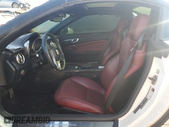 2016 Mercedes-Benz SLK 350 with VIN WDDPK5HA3GF125431, listed as a Copart auction lot 48380365 with Not provided miles and Salvage title. Bid and sale history available at DreamBid. Image 7.