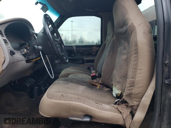 1999 Ford Ranger XL with VIN 1FTYR10C1XUA56458, listed as a Copart auction lot 45628515 with 180,475 mi miles and Non Repairable. Bid and sale history available at DreamBid. Image 7.