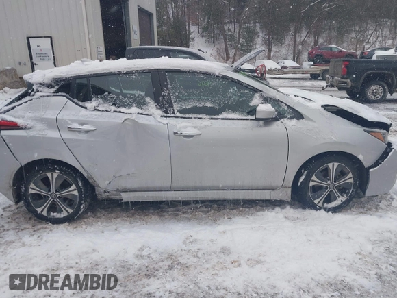 2021 Nissan LEAF SV with VIN 1N4AZ1CVXMC557032, listed as a IAAI auction lot 41544646 with 23,918 mi miles and . Bid and sale history available at DreamBid. Image 13.