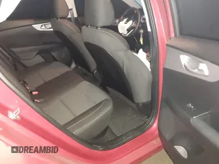 2023 Kia Forte LXS z VIN 3KPF24AD5PE627131, wystawiony jako IAAI lot #41183988 z przebiegiem 26 062 mil mil oraz . Historia ofert i sprzedaży dostępna na DreamBid. Obrazek 8.