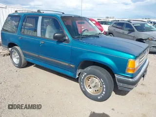 1994 Ford Explorer Eddie Bauer z VIN 1FMDU34X7RUE48025, wystawiony jako IAAI lot #42145717 z przebiegiem 171 618 mil mil oraz . Historia ofert i sprzedaży dostępna na DreamBid. Obrazek 1.