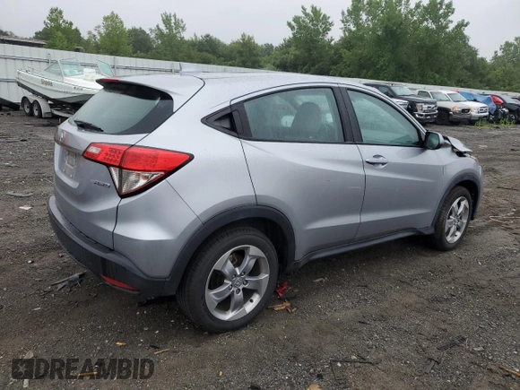 2021 Honda HR-V LX with VIN 3CZRU6H32MM701102, listed as a Copart auction lot 63215115 with 82,333 mi miles and Salvage title. Bid and sale history available at DreamBid. Image 3.