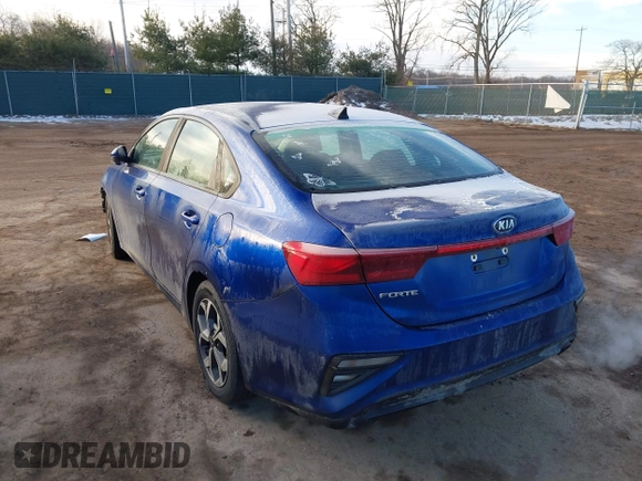2020 Kia Forte LXS with VIN 3KPF24AD1LE204783, listed as a IAAI auction lot 41457496 with 259,981 mi miles. Bid and sale history available at carsss.com. Image 3.