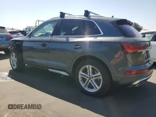 2021 Audi Q5 Premium with VIN WA1G2AFY0M2043639, listed as a Copart auction lot 60105855 with 63,458 mi miles and Salvage title. Bid and sale history available at DreamBid. Image 2.