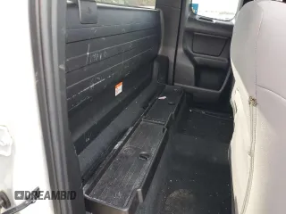 2023 Toyota Tacoma SR z VIN 3TYRX5GN4PT080447, wystawiony jako Copart lot #66465664 z przebiegiem 13 388 mil mil oraz Nie do naprawy • Non repairable. Historia ofert i sprzedaży dostępna na DreamBid. Obrazek 10.
