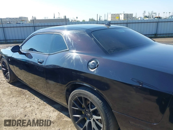 2019 Dodge Challenger R/T Scat Pack z VIN 2C3CDZFJ9KH556896, wystawiony jako IAAI lot #41892608 z przebiegiem 60 747 mil mil oraz . Historia ofert i sprzedaży dostępna na DreamBid. Obrazek 14.