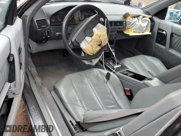 1993 Mercedes-Benz 300 with VIN WDBFA61EXPF081339, listed as a Copart auction lot 51856145 with 159,918 mi miles and Salvage Title. Bid and sale history available at DreamBid. Image 8.