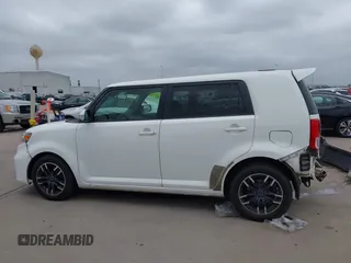 2013 Scion xB with VIN JTLZE4FE4DJ036152, listed as a IAAI auction lot 41959299 with 435,064 mi miles. Bid and sale history available at carsss.com. Image 15.